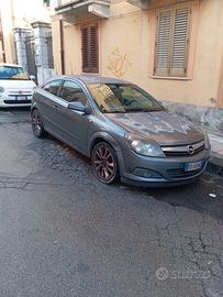 Opel Astra GTC