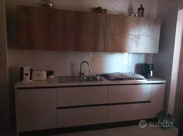 Arredamento completo casa – Ottime condizion