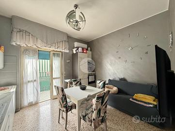 3 LOCALI A NAPOLI