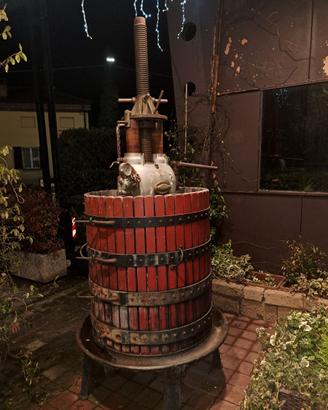 Antico Torchio da vino marca F.lli Gambino