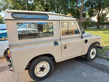 LAND ROVER Defender - 1979