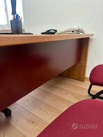 Tavolo riunione ufficio