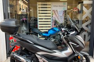 Honda Forza con bauletto, 12 mesi di garanzia e ta