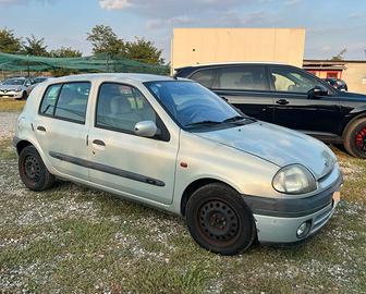 Renault Clio 1.6 cat 5 porte RXT