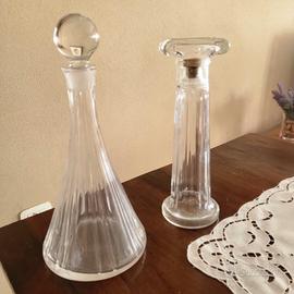 Bottiglie in vetro decorate