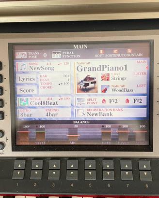 Yamaha Clavinova CVP 208