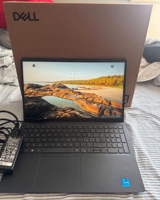 Dell 15 DC15250 – i5 13ª gen, 16GB RAM, SSD 512GB