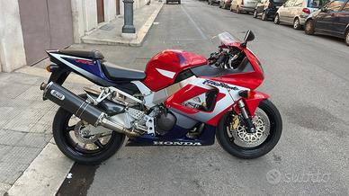 Honda cbr 929 rr