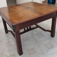 Elegante tavolo da pranzo in legno massello,1800