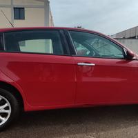 Alfa Romeo 147  120 cv  unico proprietario