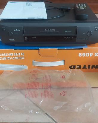 Videoregistratore Samsung VHS + Televisore