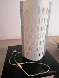 lampada bianca 