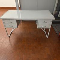 Scrivania vintage industriale metallo con cassetti