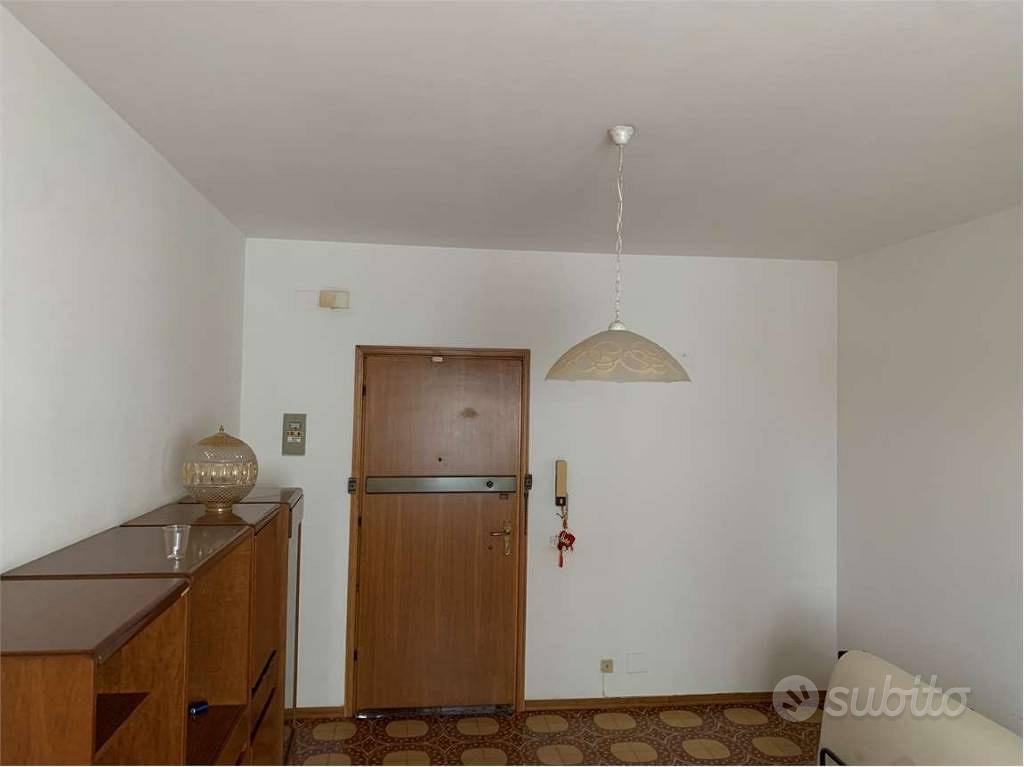 Appartamento – RE - Vista 4