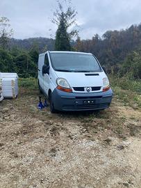 Renault trafic 2004