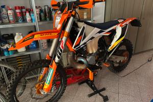 KTM 250