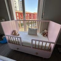 Culla IKEA modello Myllra rosa