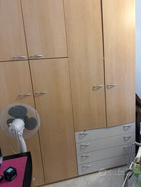 Cameretta con letto singolo