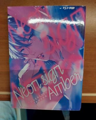 neon sign amber vol unico