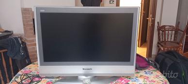 TV PANASONIC 26"