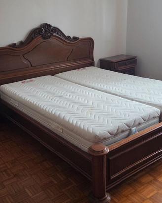 Letto e comodini