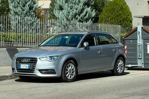 Audi A3 Sportback 1,6 TDI S troni  2015 175000 km