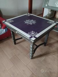 tavolo in legno dipinto a mano