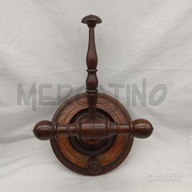 APPENDI ABITI LEGNO ROTONDO 4 POSTI