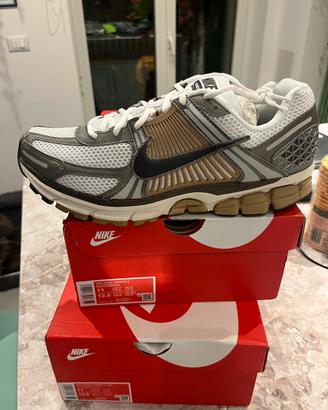 Nike vomero 5