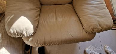 poltrona e divano a 2 posti relax