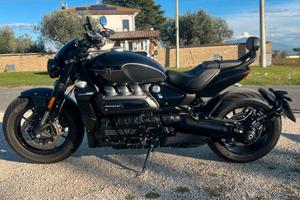 Triumph Rocket 3 R storm