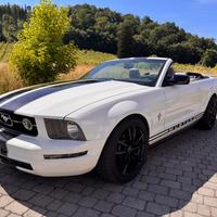 FORD Mustang 4.0 v6 Cabriolet