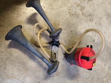 trombe bitonali auto d'epoca 