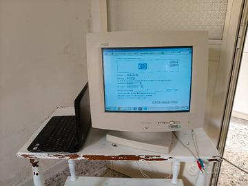 Monitor CRT Philips