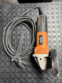 smerigliatrice flessibile AEG 