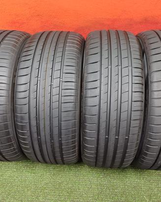235 55 19 - 255 50 19 Gomme Porsche Mercedes Audi