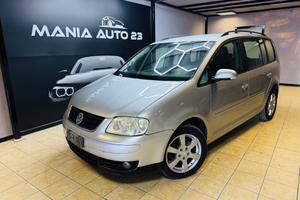 Volkswagen Touran 2.0 TDI 136CV Highline*7 POSTI*