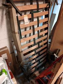 Reti per letto a scomparsa (2 disponibili)