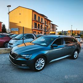 Skoda Superb 2.0 TDI 150 CV E6d DSG Executive