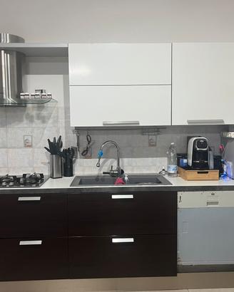Cucina e frigo