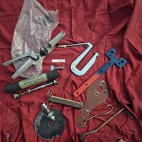 MATERIALE PER RESTAURO VESPA  FARO BASSO