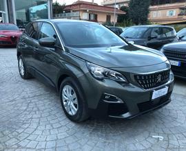 PEUGEOT 3008 BlueHDi 130 S&S EAT8 Business