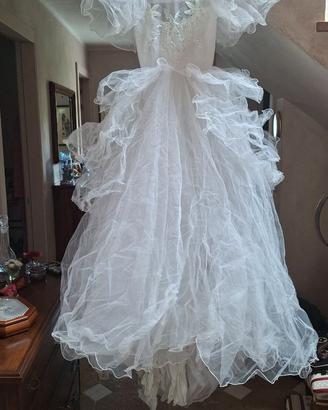 Abito da sposa in tulle