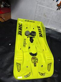 Serpent 988 con motore e servi