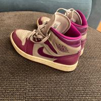 Nike Jordan alte usate poco