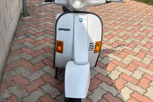 Vespa 50 HP4