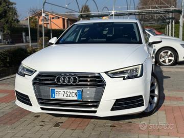 Audi A4 Avant 2.0 TDI 150 CV ultra S tronic VIRTUA