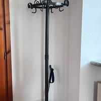 Appendiabiti in ferro battuto