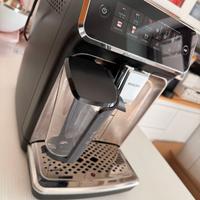  PHILIPS 3300 con LatteGo