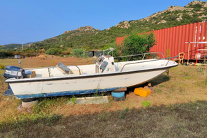 Barchetta tipo boston